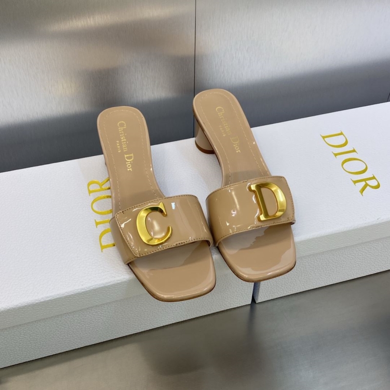 ch**an D*or slippers